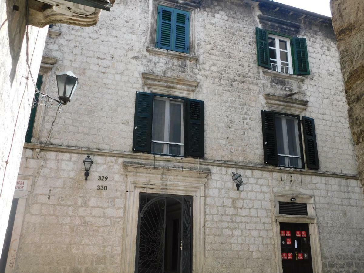 P.S. Cattaro Apartments Esterno foto