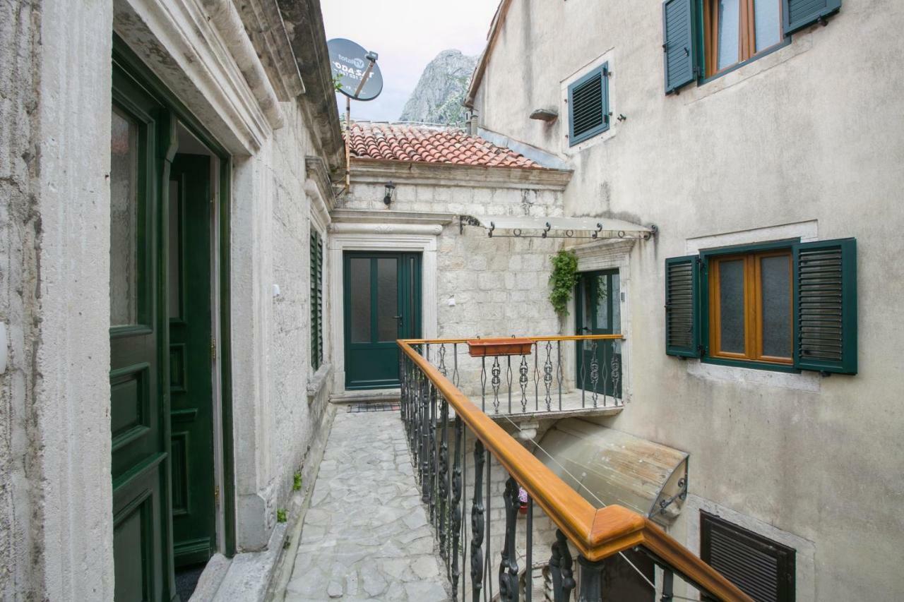 P.S. Cattaro Apartments Esterno foto